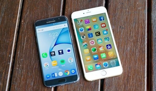 Nhà bán lẻ Việt cho đổi iPhone cũ lấy Galaxy mới